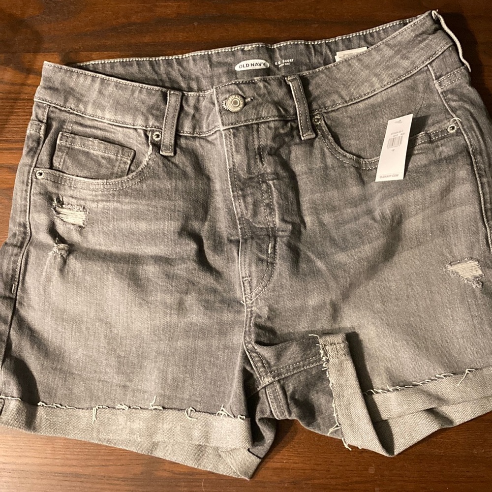 Gray washed jean shorts. High rise. Old Navy. 3 inch inseam.